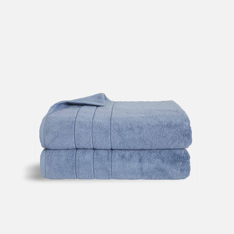 Luxury Super-Plush Spa Bath Sheet & Hand Towel Bundle in White by Brooklinen - Holiday Gift Ideas
