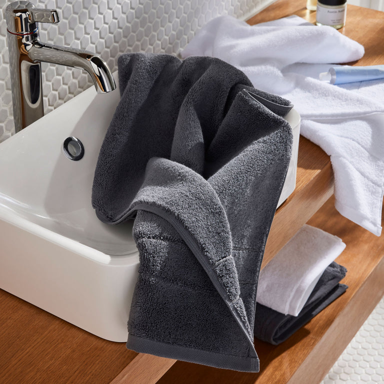 Super-Plush Hand Towels in D Midnight Navy by Brooklinen - Holiday Gift Ideas