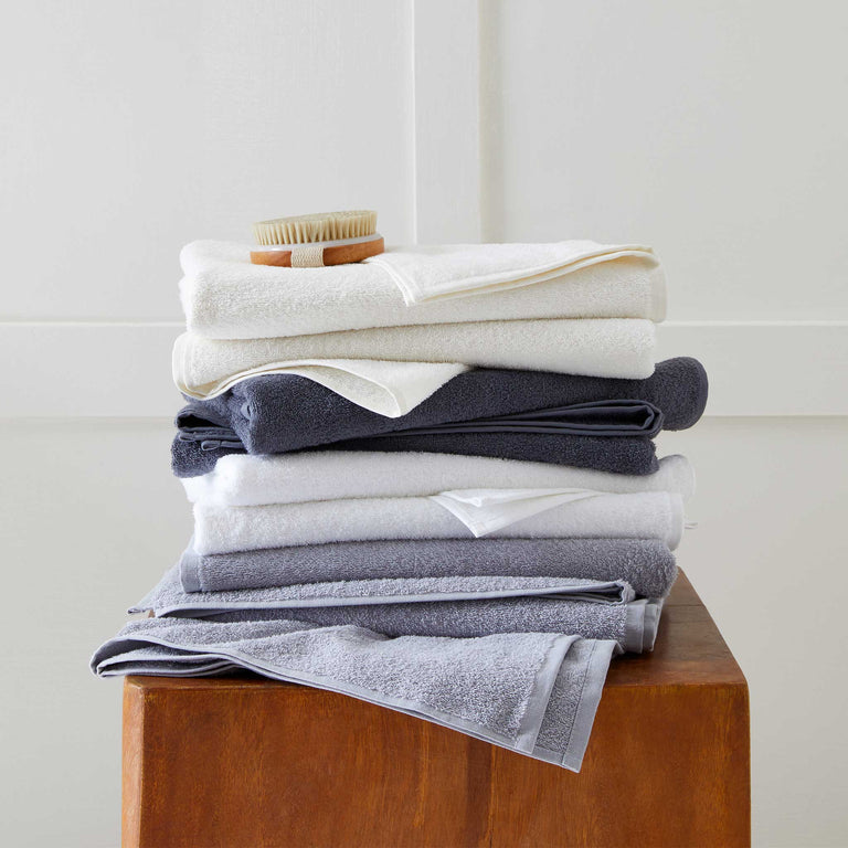 Brooklinen Super-Plush Bath Sheet - Set of 2, Smoke Gray, 100% Cotton |  Best Luxury Spa Towels